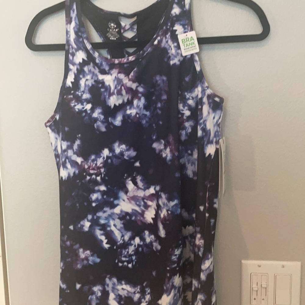 Workout top new with tags